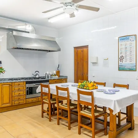 Historical House Mallorca Pool Wifi Airconheat Holiday home *