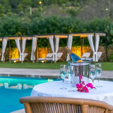 Holiday home Historical House Mallorca Pool Wifi Airconheat *