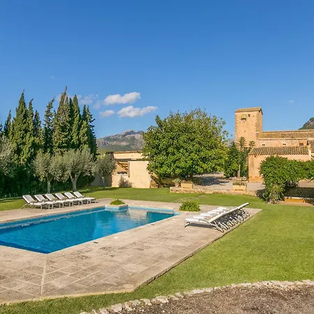 Holiday home Historical House Mallorca Pool Wifi Airconheat